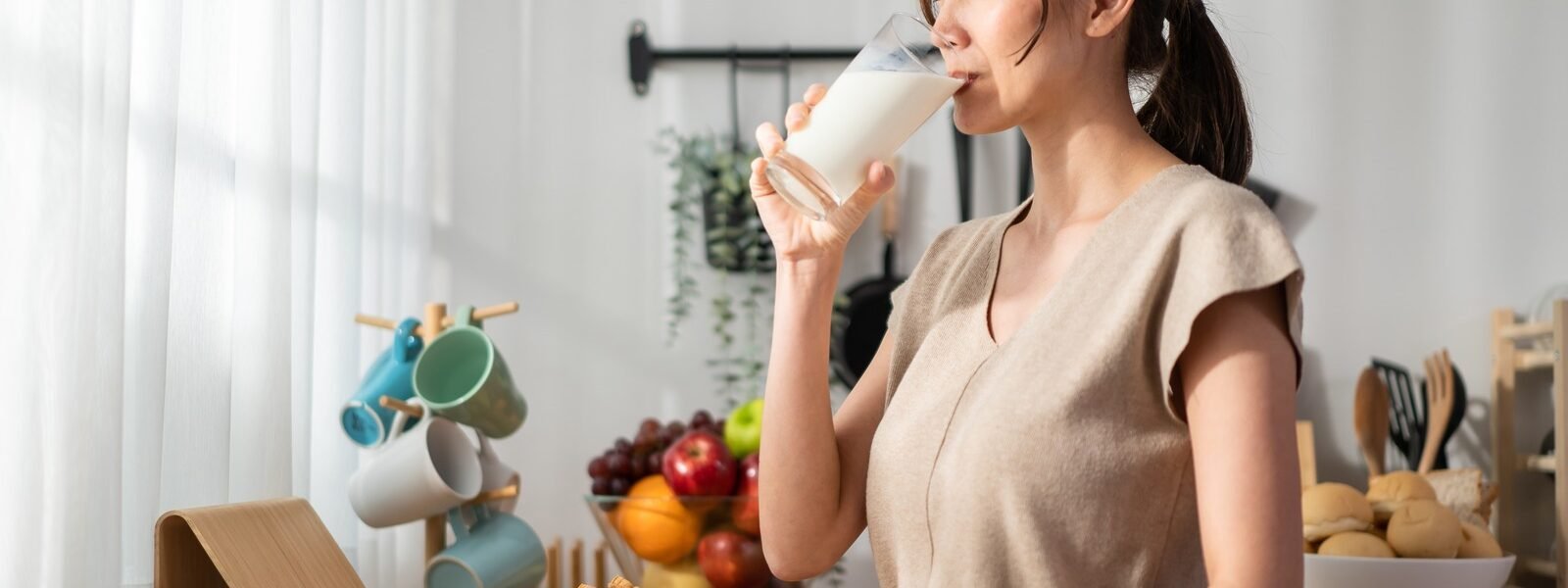 This Plant-Based Milk Has The Least Amount Of Sugar - Health Digest