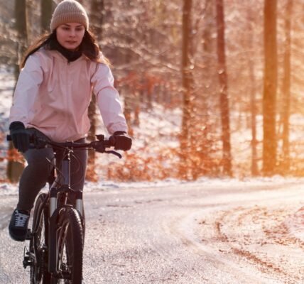 This Part Of Your Body Ages Faster During Winter - Health Digest
