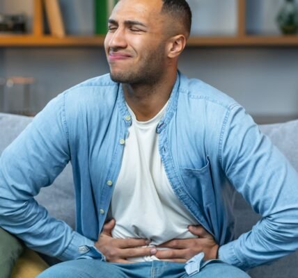 What Happens To Your Stomach When You Hold In Your Poop - Health Digest