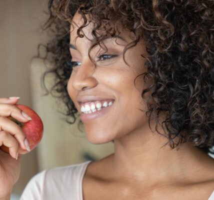 When You Eat Fruit Every Day, This Is What Happens To Your Metabolism - Health Digest