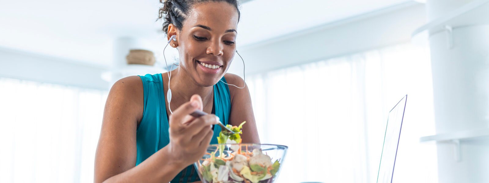 Avoid Eating These Salad Ingredients Every Day If You Have This Medical Condition - Health Digest