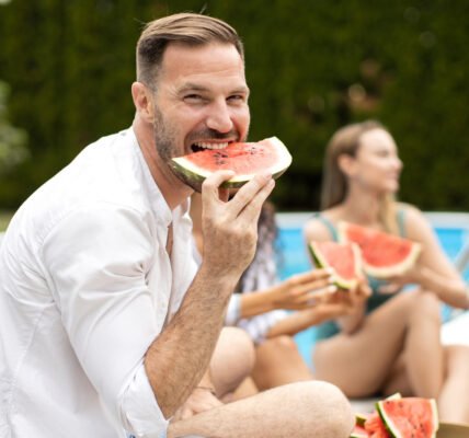 Eating Watermelon Has An Unexpected Effect On A Man's Sex Life - Health Digest