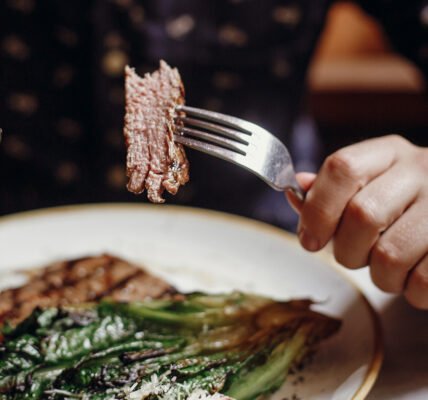 What Happens To Your Poop When You Stop Eating Red Meat - Health Digest