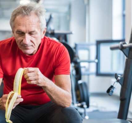 When You Eat Bananas Every Day, This Is What Happens To Your Blood Pressure - Health Digest