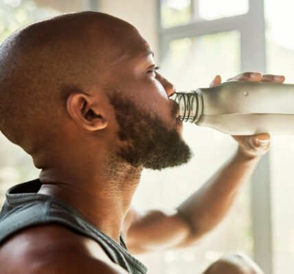 How Much Water You Should Drink For A Healthy Prostate - Health Digest